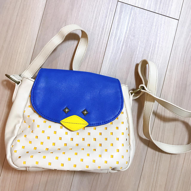 Ne-net(ネネット)の【最終値下げ】Ne-net ことりペンギン　鳥　ショルダー  ポシェット　バッグ レディースのバッグ(ショルダーバッグ)の商品写真