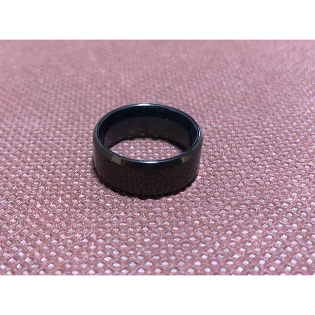 ブラック　８ｍｍ　指輪　リング 好評 メンズ　シンプル メンズのアクセサリー(リング(指輪))の商品写真