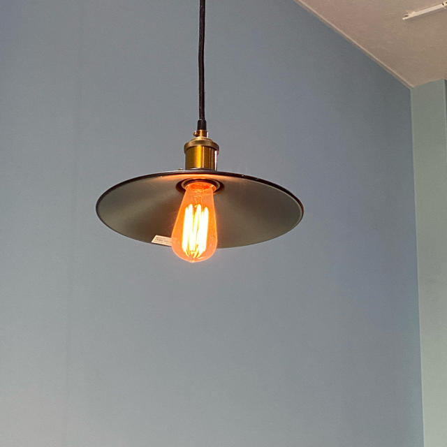 IKEA(イケア)の電球付き　シーリングライト インテリア/住まい/日用品のライト/照明/LED(天井照明)の商品写真