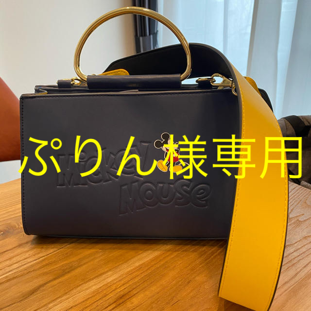 GU(ジーユー)の美品 2way♡ 大人可愛いミッキーの上品ショルダーバッグ レディースのバッグ(ショルダーバッグ)の商品写真