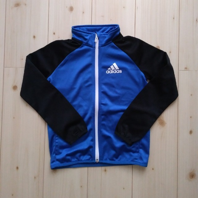 adidas(アディダス)のアディダス ジャージ上下 120 キッズ/ベビー/マタニティのキッズ服男の子用(90cm~)(その他)の商品写真