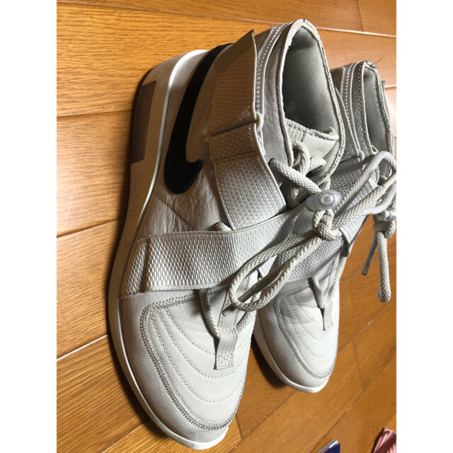 NIKE(ナイキ)のnike fear of god レイド メンズの靴/シューズ(スニーカー)の商品写真