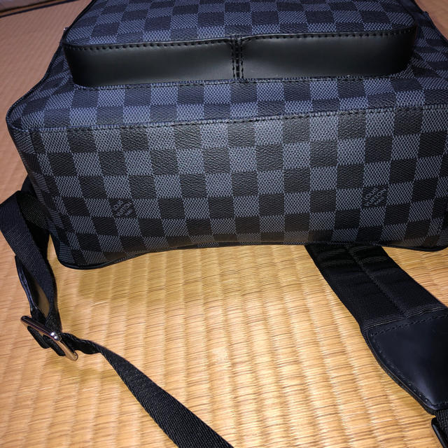 LOUIS VUITTON(ルイヴィトン)のルイヴィトン　ジョッシュ メンズのバッグ(バッグパック/リュック)の商品写真