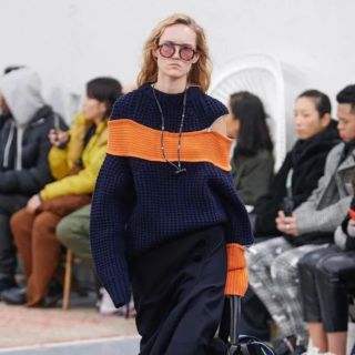 サカイ(sacai)の sacai ニット 19aw(パーカー)