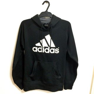 アディダス(adidas)の本日のみ値下げ！adidas パーカー(パーカー)