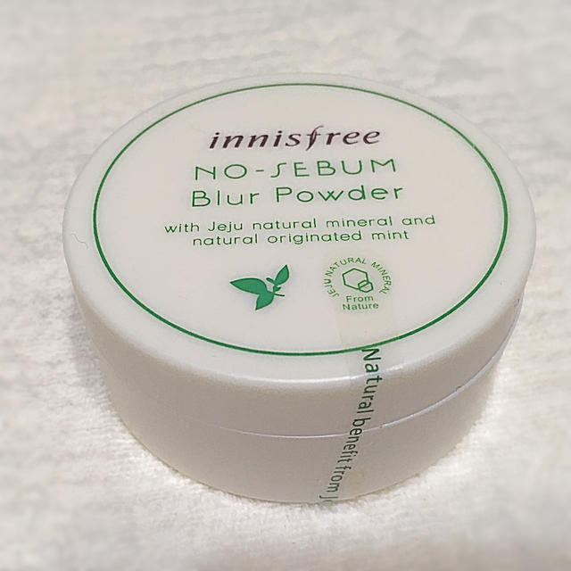 Innisfree(イニスフリー)のinnisfree イニスフリー　ノーセバム　ブラー　パウダー コスメ/美容のコスメ/美容 その他(その他)の商品写真