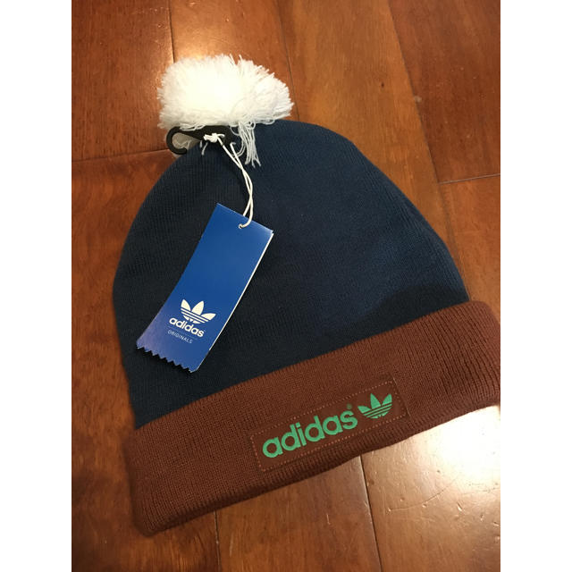 adidas(アディダス)の送料込み・アディダスニット帽 レディースの帽子(ニット帽/ビーニー)の商品写真