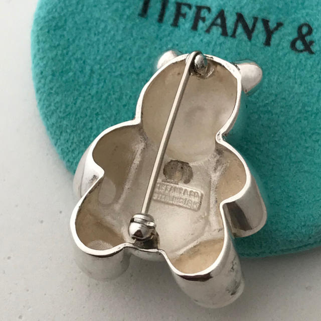 Tiffany & Co.(ティファニー)のTiffany 925/750 熊ブローチ 希少 レディースのアクセサリー(ブローチ/コサージュ)の商品写真