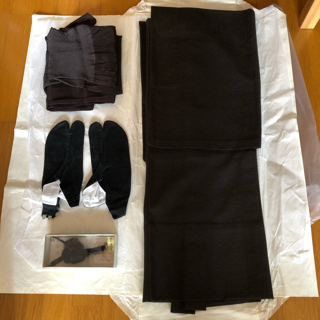 男性着物 ウールアンサンブルセット 未使用品 & 2回使用の品の2着