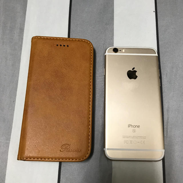 iPhone 6s Gold 64 GB docomo  バッテリー最大97%付属