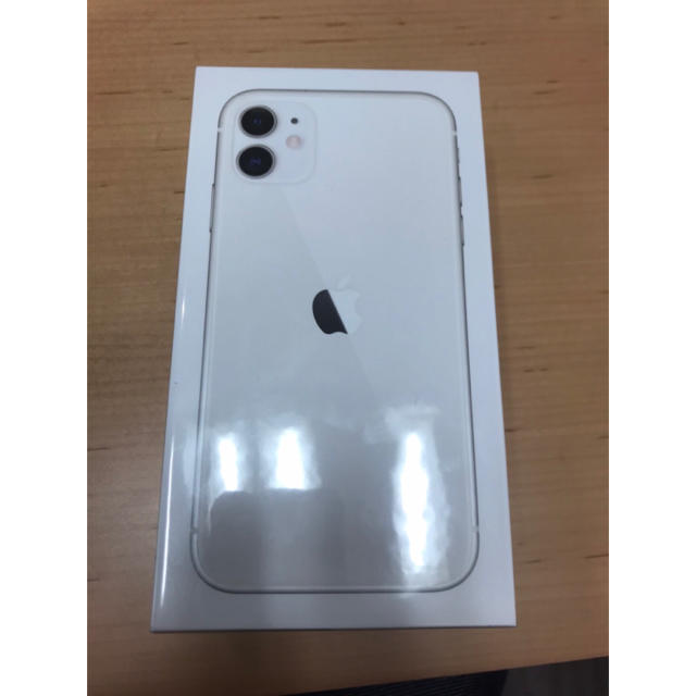 iPhone11 128GB ホワイト Apple 新品　SIMフリー