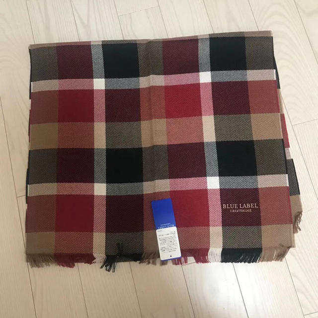 BURBERRY BLUE LABEL(バーバリーブルーレーベル)の新品　ブルー　レーベル　クレストブリッジ　マフラー レディースのファッション小物(マフラー/ショール)の商品写真