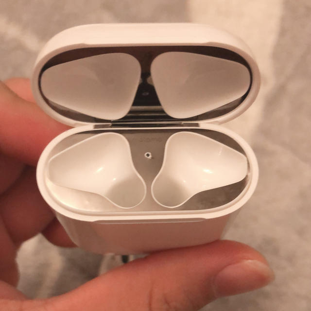 AirPods