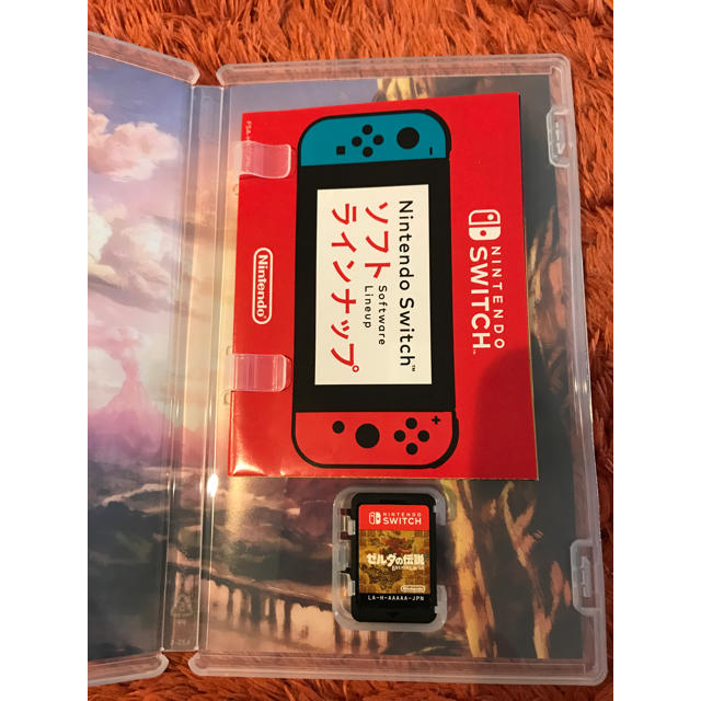 Nintendo Switch(ニンテンドースイッチ)のゼルダの伝説　BREATH of the WILD 任天堂Switch エンタメ/ホビーのゲームソフト/ゲーム機本体(家庭用ゲームソフト)の商品写真