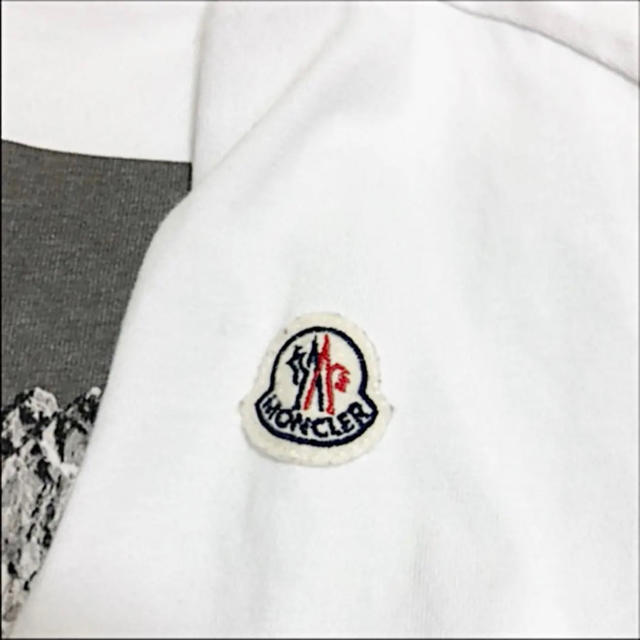 MONCLER(モンクレール)のモンクレールメンズTシャツサイズS メンズのトップス(ポロシャツ)の商品写真