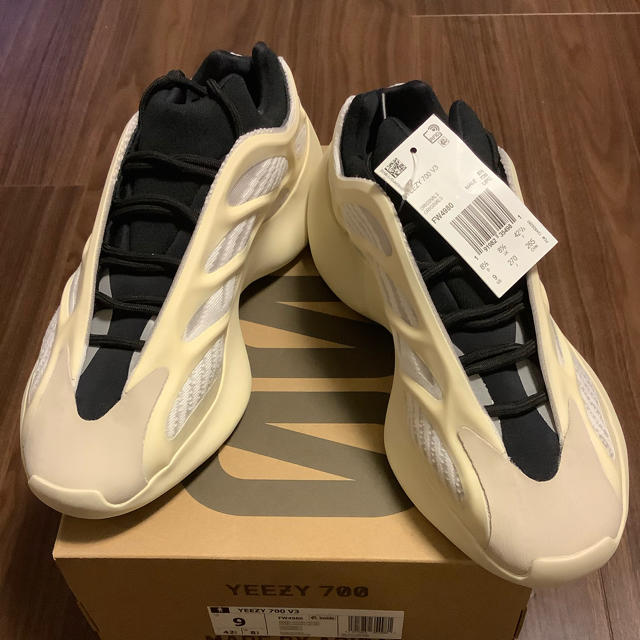 27cm yeezy boost 700 v3 Azael 日本未発売　新品