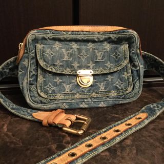 ルイヴィトン(LOUIS VUITTON)のユカ様ご専用★激レア★ルイヴィトン  バムバック　ウエストバック　(ボディバッグ/ウエストポーチ)