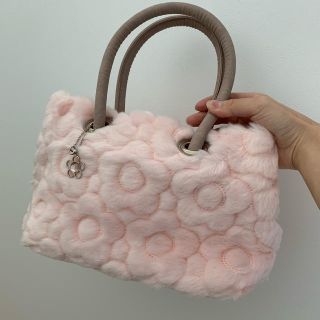 MARY QUANT(トートバッグ)のフリマアイテム一覧 MARY QUANT(トートバッグ)のフリマアイテム一覧