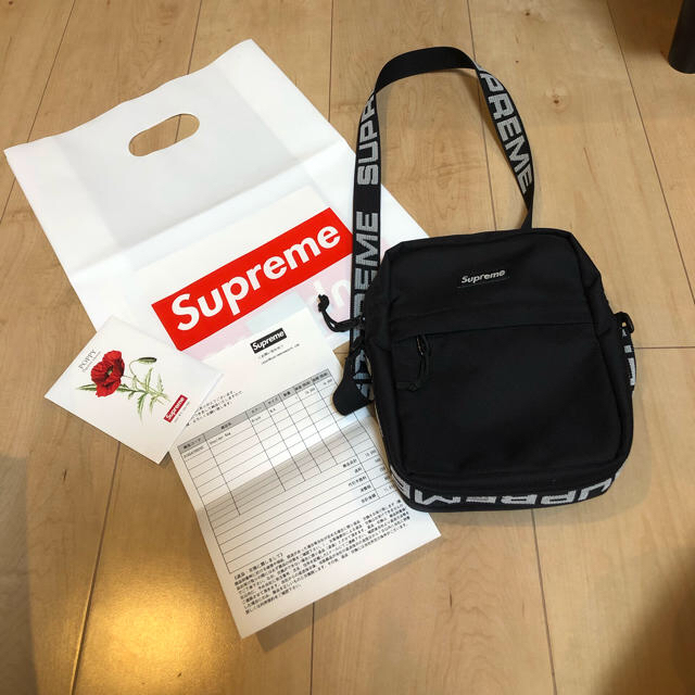 supreme shoulder bagバッグ