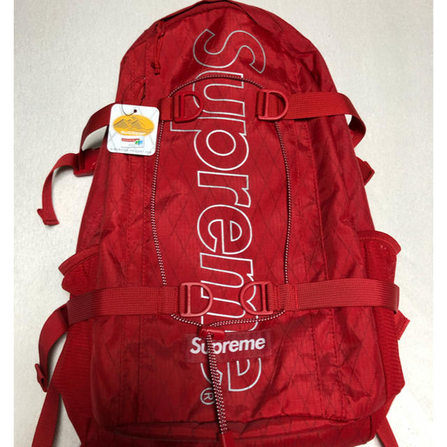 Supreme(シュプリーム)の専用　　新品 supreme 18AW backpack  レッド 国内正規品 メンズのバッグ(バッグパック/リュック)の商品写真