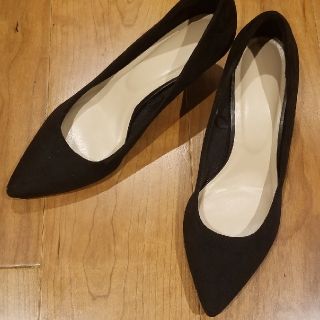 ジーユー(GU)のGU　パンプス　スエード黒　ハイヒール　値下げしました！！(ハイヒール/パンプス)