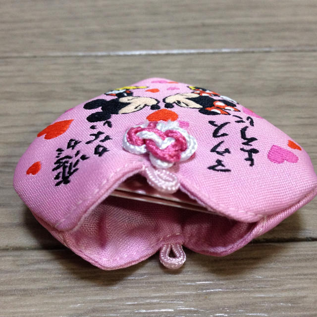 Disney ディズニーランドのお守りキーホルダー の通販 By ディズニーならラクマ Disney ディズニーランドのお守りキーホルダー の通販 By ディズニーならラクマ