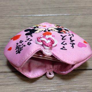 Disney ディズニーランドのお守りキーホルダー の通販 By ディズニーならラクマ Disney ディズニーランドのお守りキーホルダー の通販 By ディズニーならラクマ