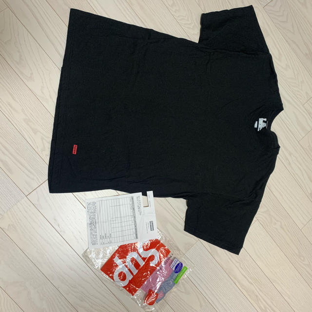 Supreme(シュプリーム)のHanes×Supreme Tシャツ黒ブラックLサイズコラボシュプリーム  メンズのトップス(シャツ)の商品写真