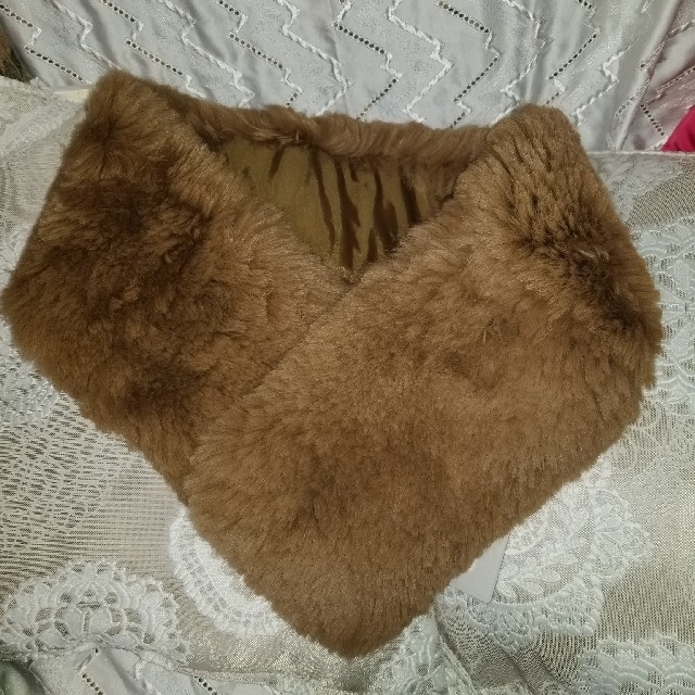 スコットクラブnouer12000円　毛皮ファーショールマフラー羊　最高級品