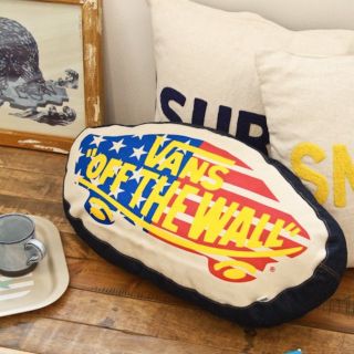 ヴァンズ クッションの通販 5点 | VANSのインテリア/住まい/日用品を ヴァンズ クッションの通販 5点 | VANSのインテリア/住まい/日用品を