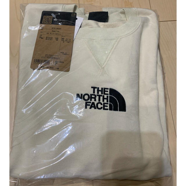 THE NORTH FACE(ザノースフェイス)のノースフェイス　トレーナー　スウェット　ホワイト メンズ　S メンズのトップス(スウェット)の商品写真