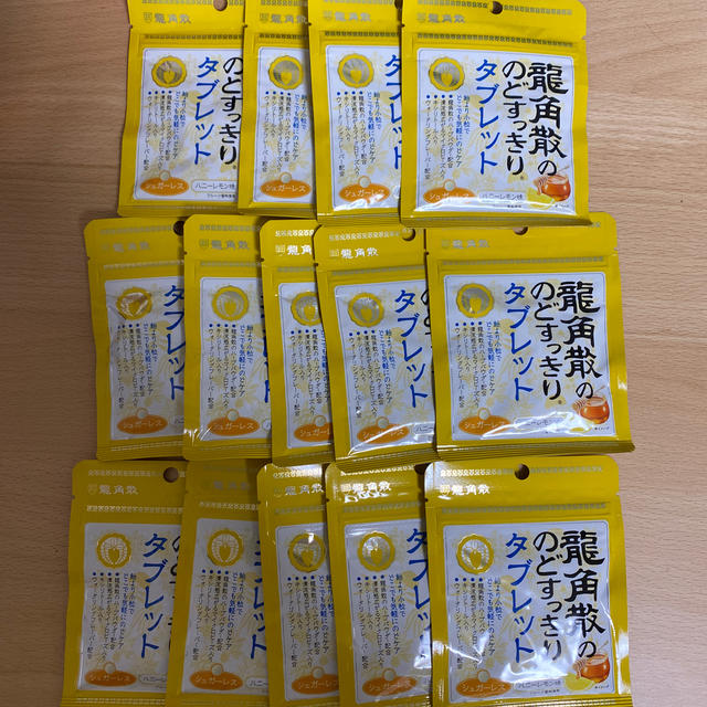 14袋⭐︎龍角散　タブレット　ハニーレモン味 食品/飲料/酒の食品(菓子/デザート)の商品写真