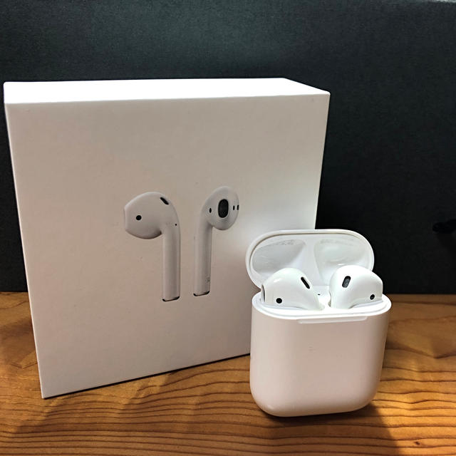 AirPods