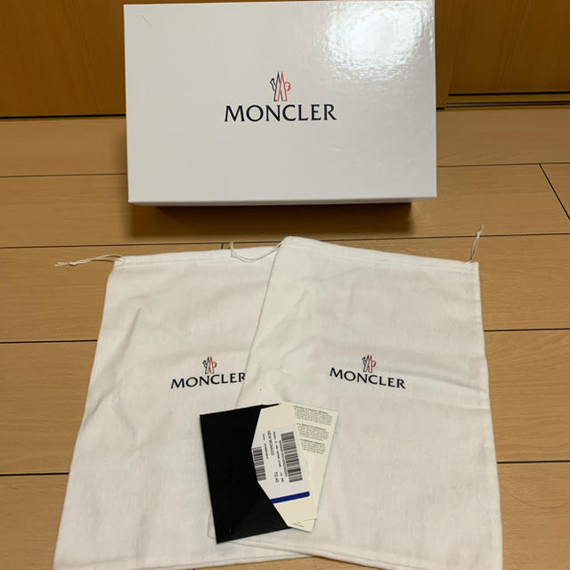 MONCLER(モンクレール)のhideさん様専用 メンズの靴/シューズ(スニーカー)の商品写真