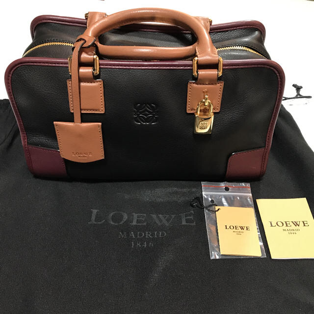 LOEWE(ロエベ)のティアレ様専用◆美品◆16年新作◆ロエベ LOEWEアマソナ レディースのバッグ(ハンドバッグ)の商品写真