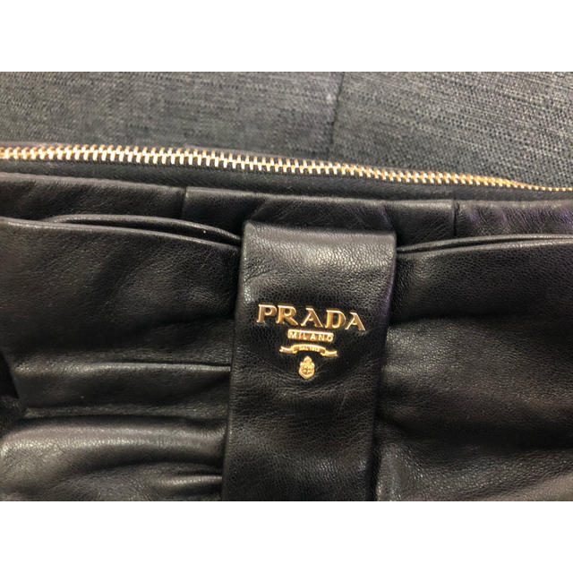 PRADA(プラダ)のPRADA ショルダーバッグ  レディースのバッグ(ショルダーバッグ)の商品写真