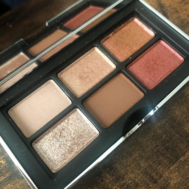 NARS(ナーズ)の【NARS】ナーズイストウォンテッドミニアイシャドーパレット コスメ/美容のベースメイク/化粧品(アイシャドウ)の商品写真