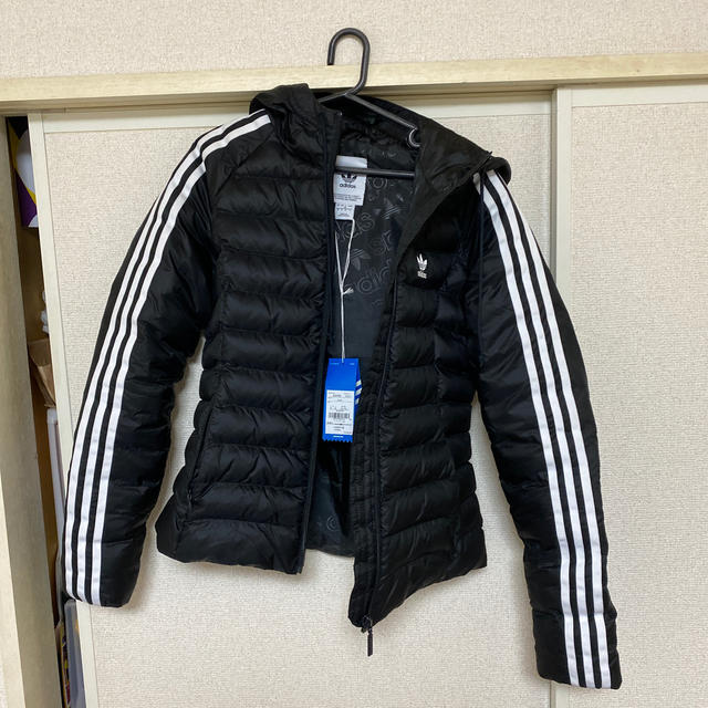 adidas(アディダス)のAdidas slim Jacket レディースのジャケット/アウター(ダウンジャケット)の商品写真