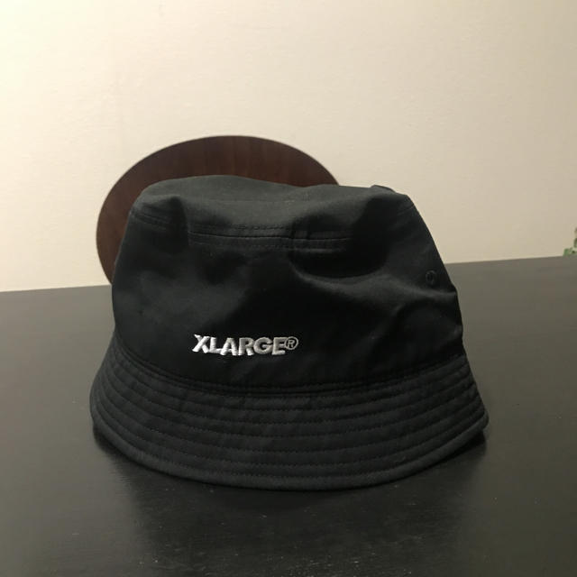 XLARGE(エクストララージ)のエクストララージ バケットハット ブラック メンズの帽子(ハット)の商品写真