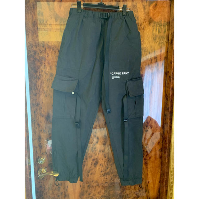 OFF-WHITE(オフホワイト)のoff white cargo pants size 28 メンズのパンツ(ワークパンツ/カーゴパンツ)の商品写真