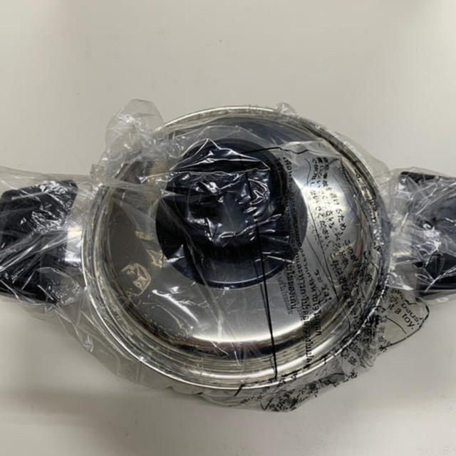 ロイヤルクイーン 【IH対応品】1コート蓋付き 新品未使用品 ロイヤルクイーン 【IH対応品】1コート蓋付き 新品未使用品