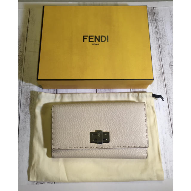 限定値下げ！ FENDI 長財布  美品 フェンディ