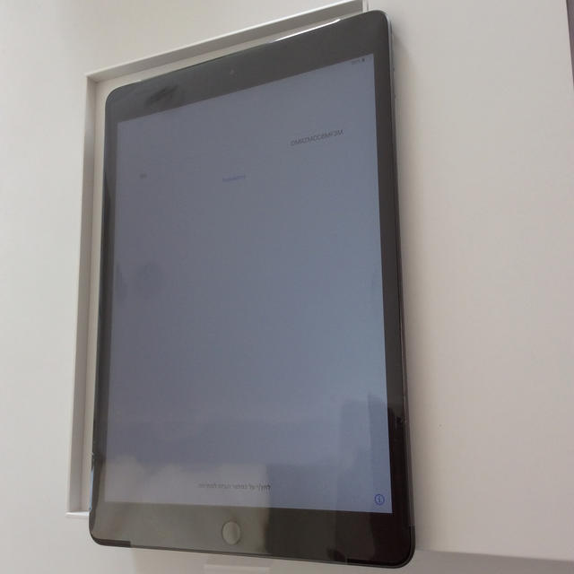 Apple iPad 10.2インチWi-Fi,32GBスペースグレイ最新モデル 2