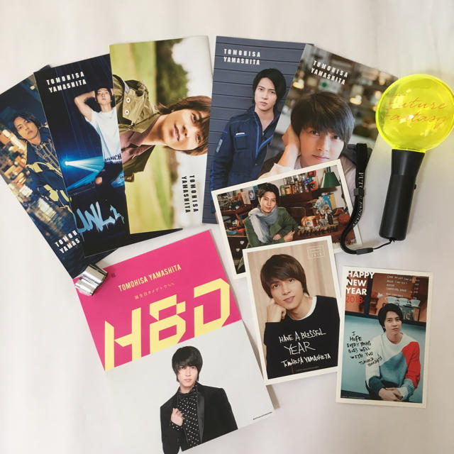 山下智久(ヤマシタトモヒサ)の山下智久 fc会報 23〜27 &色々セット エンタメ/ホビーのタレントグッズ(アイドルグッズ)の商品写真