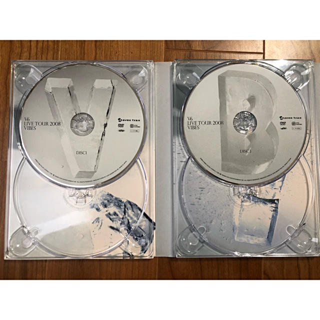 V6　LIVE　TOUR　2008　VIBES（初回限定盤） DVD エンタメ/ホビーのDVD/ブルーレイ(ミュージック)の商品写真