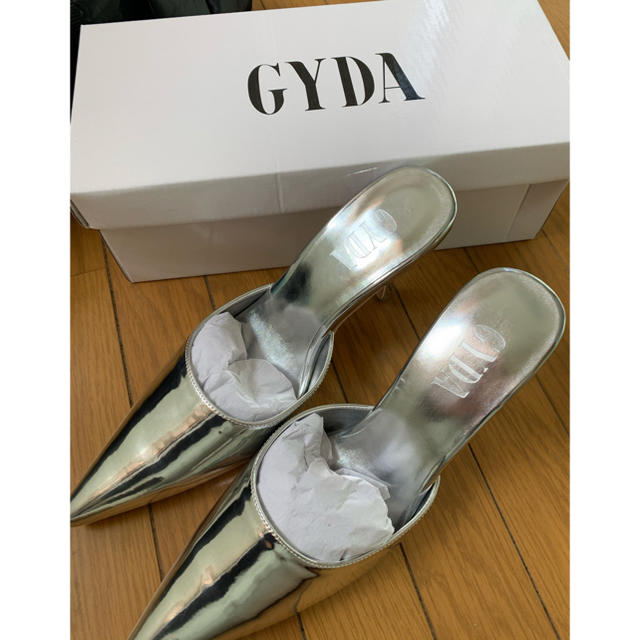 GYDA(ジェイダ)のGYDA福袋限定シルバーミュール レディースの靴/シューズ(ハイヒール/パンプス)の商品写真