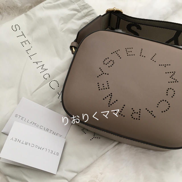 Stella McCartney(ステラマッカートニー)の新色 ステラマッカートニー  ショルダー ベージュ レディースのバッグ(ショルダーバッグ)の商品写真