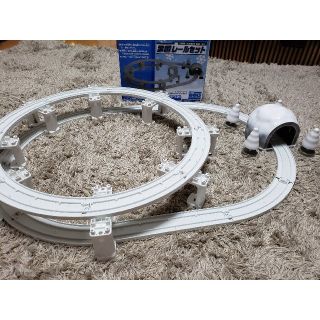 タカラトミー(Takara Tomy)の☆値下げ☆　新品　プラレール　雪国レールセット　モノトーン　白　ホワイト　レール(鉄道模型)