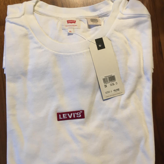 Levi's(リーバイス)のリーバイス リラックスフィット BABY TAB Tシャツ  XL メンズのトップス(Tシャツ/カットソー(半袖/袖なし))の商品写真