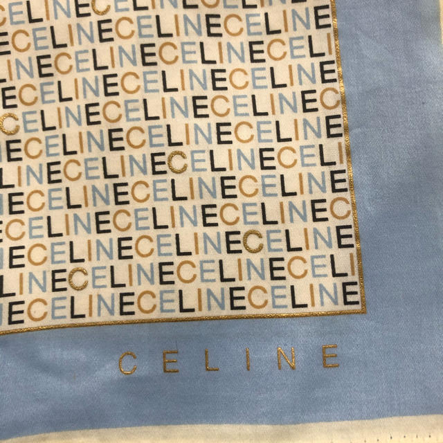 celine(セリーヌ)のセリーヌ　大判ハンカチ レディースのファッション小物(ハンカチ)の商品写真